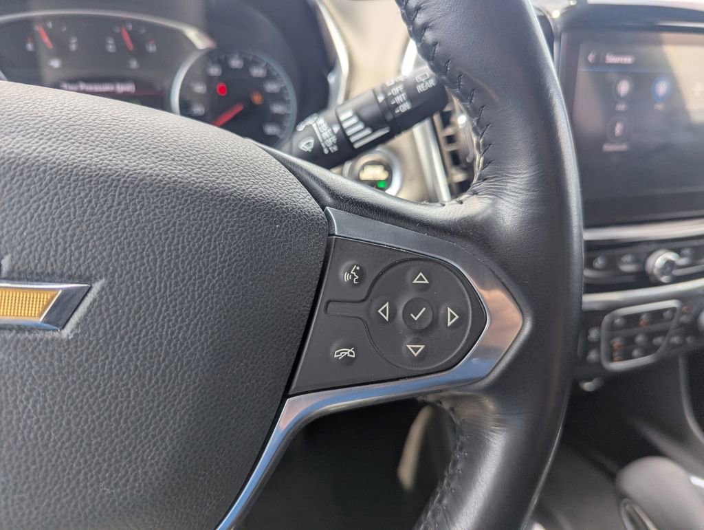 Used 2022 Chevrolet Traverse LT image 28
