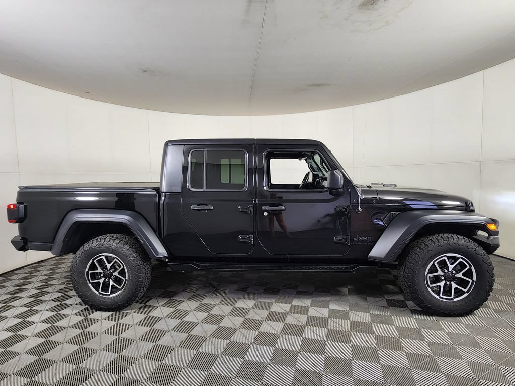 Used 2020 Jeep Gladiator Sport w/ Quick Order Package 24S AWD/4WD image 8