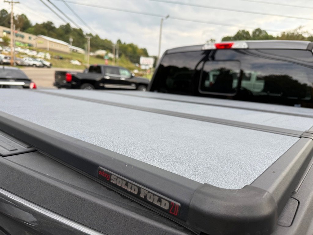 Used 2015 Ford F150 Lariat image 31