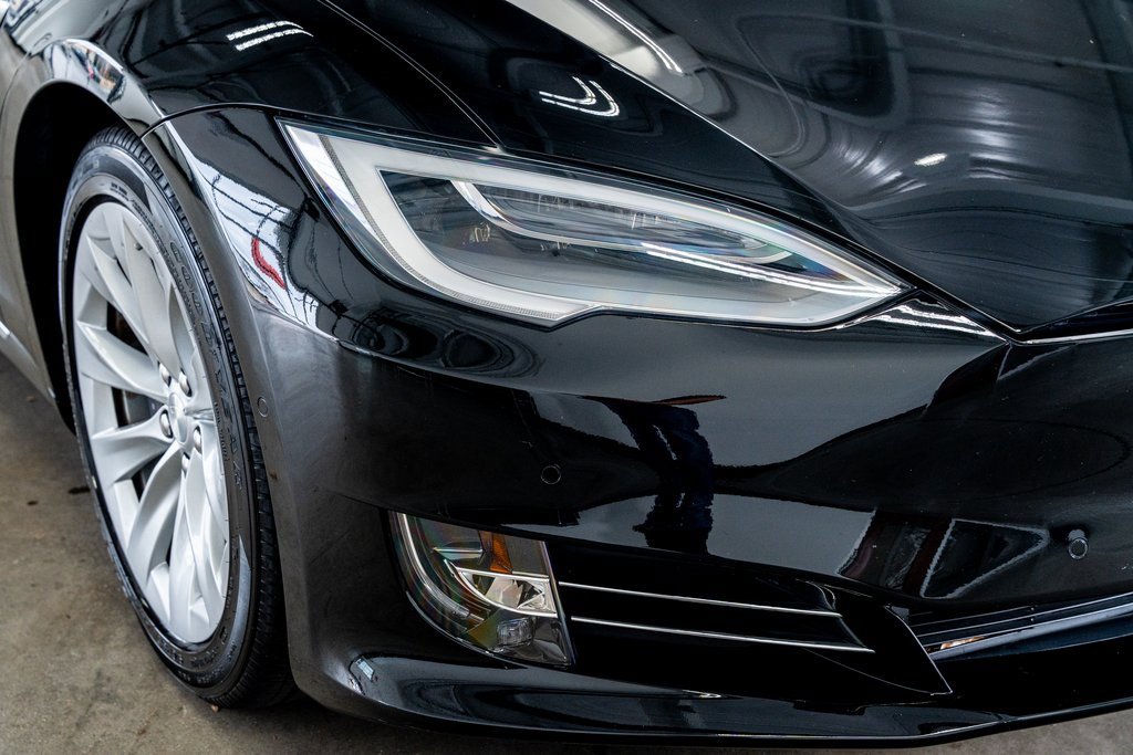 Used 2019 Tesla Model S AWD image 17