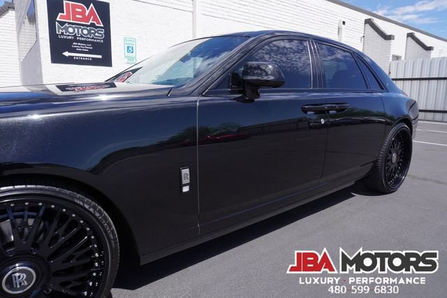 Used 2018 Rolls-Royce Ghost RWD image 19