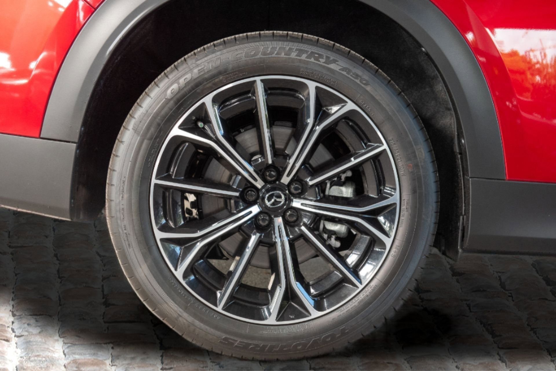 New 2025 MAZDA CX-70 Plug-In Hybrid w/ Premium Plus image 35