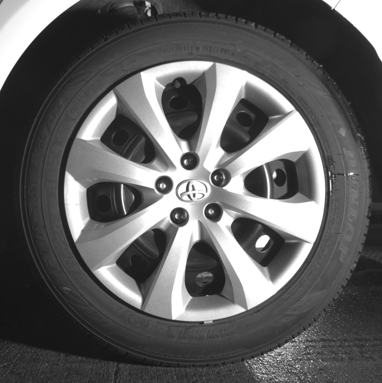 Used 2025 Toyota Corolla LE FWD image 14