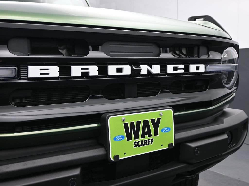 New 2025 Ford Bronco Outer Banks image 14