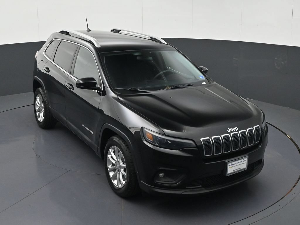 Used 2019 Jeep Cherokee Latitude w/ Popular Appearance Group FWD image 27