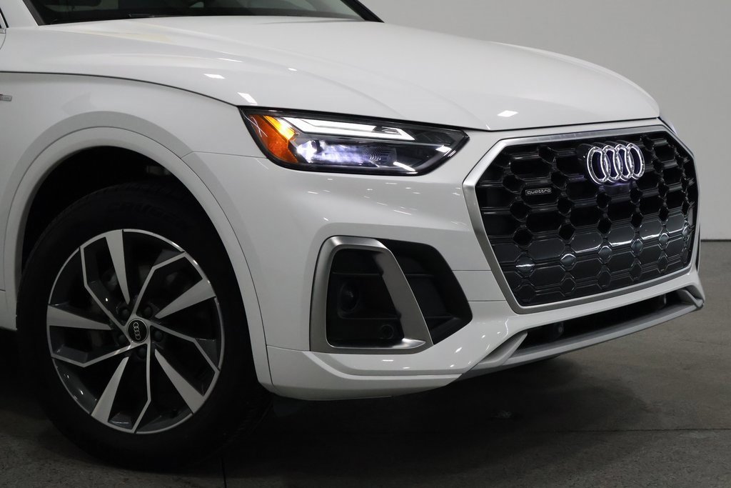 Used 2023 Audi Q5 2.0T Premium Plus w/ Premium Plus Package image 3