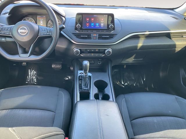 Used 2024 Nissan Altima 2.5 S image 10