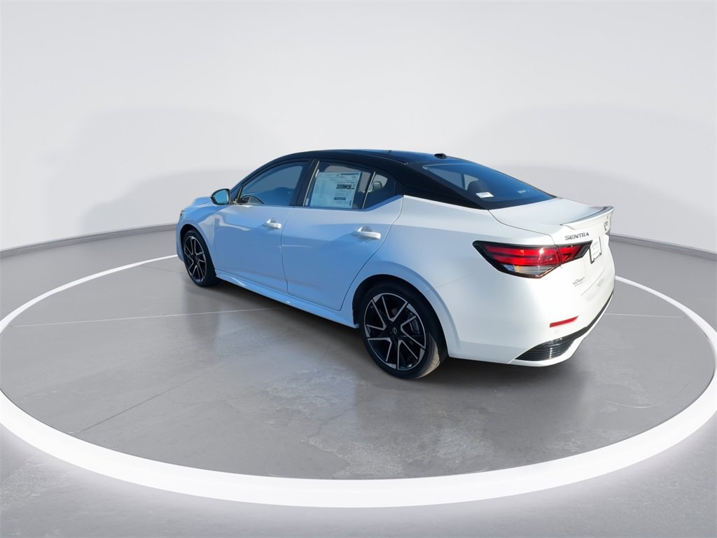 New 2025 Nissan Sentra SR image 6