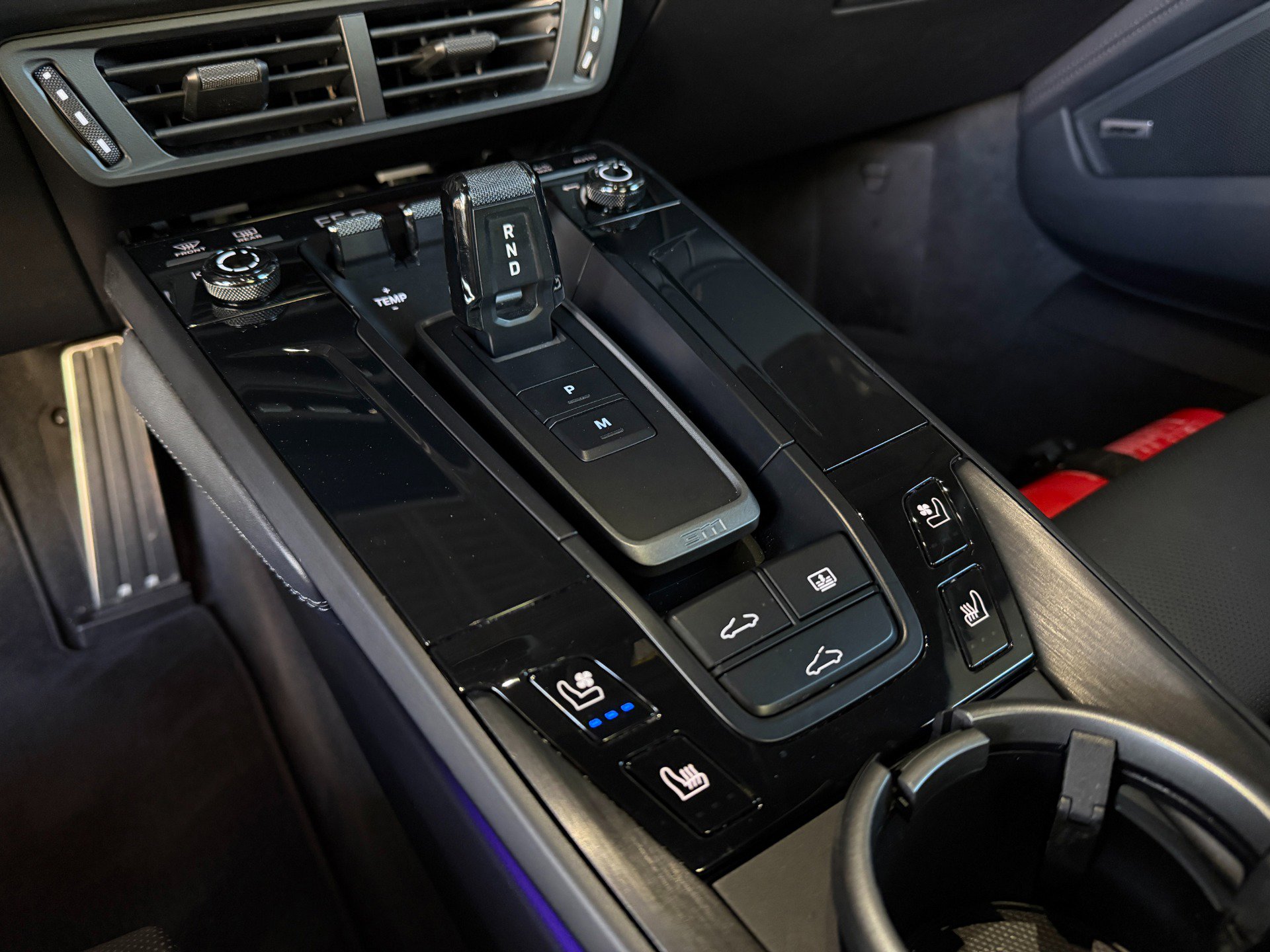 Used 2025 Porsche 911 Carrera GTS image 37