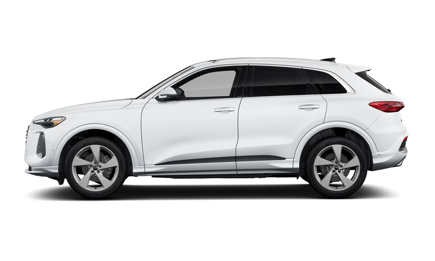 Certified 2025 Audi Q5 Premium w/ Premium Plus AWD/4WD image 8