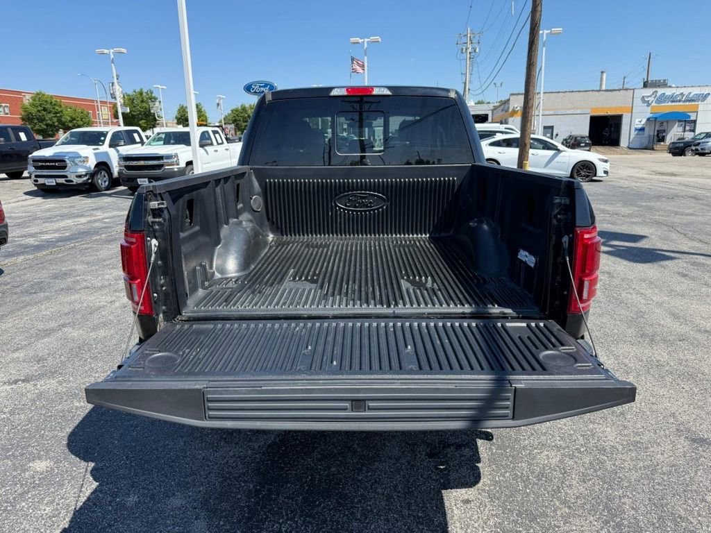 Used 2016 Ford F150 Lariat w/ Equipment Group 502A Luxury AWD/4WD image 7