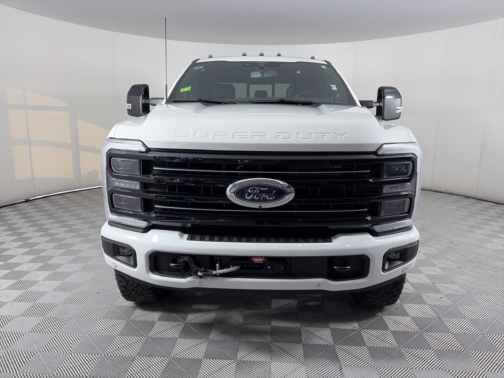Used 2025 Ford F350 Platinum w/ Tremor Off-Road Package AWD/4WD image 2