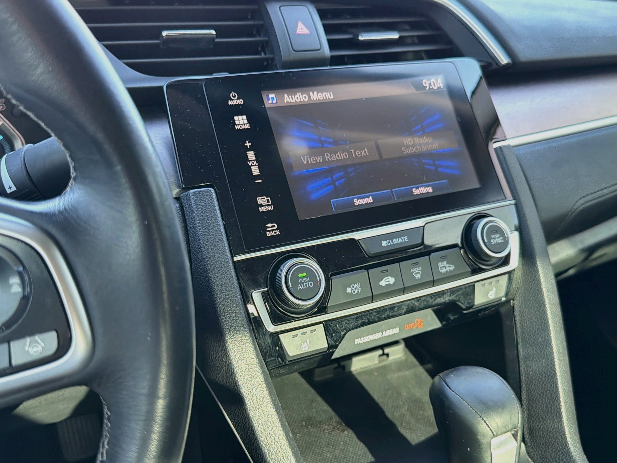 Used 2018 Honda Civic Touring image 27