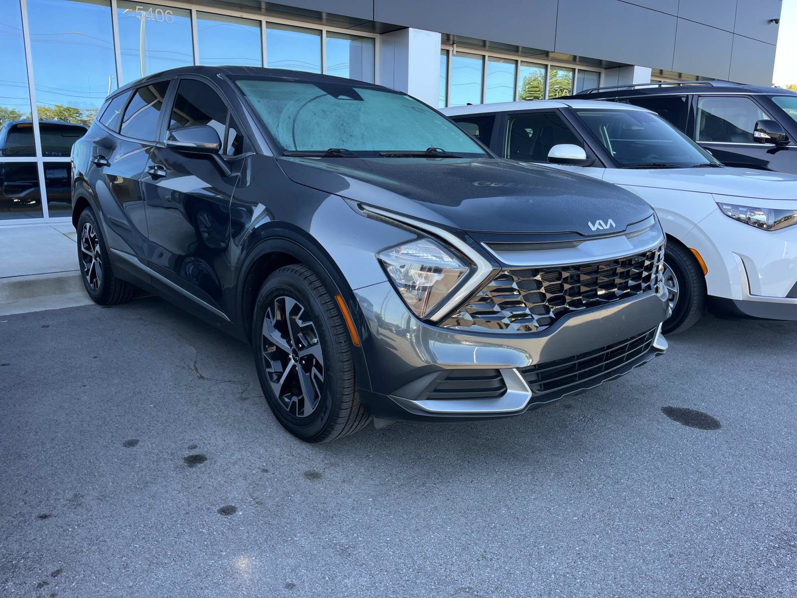 Used 2023 Kia Sportage EX FWD image 1