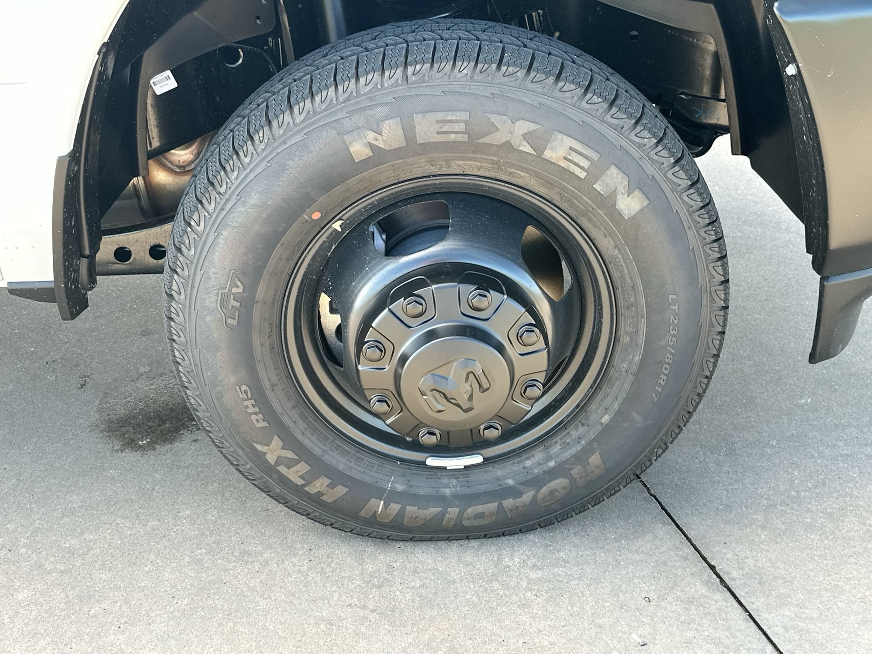 New 2026 RAM 3500 Tradesman AWD/4WD image 10