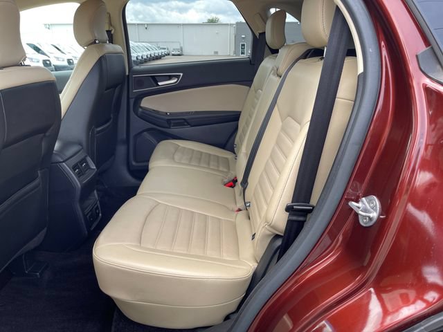 Used 2016 Ford Edge SEL w/ Equipment Group 201A AWD/4WD image 20