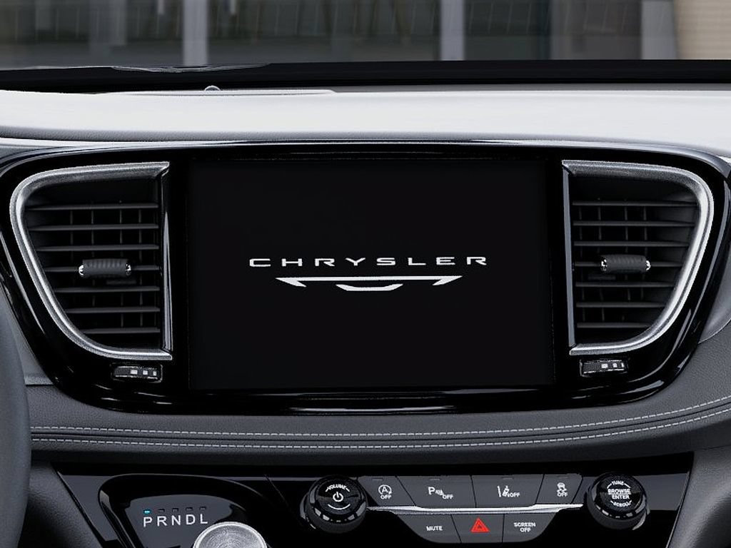New 2027 Chrysler Pacifica Limited AWD/4WD image 18