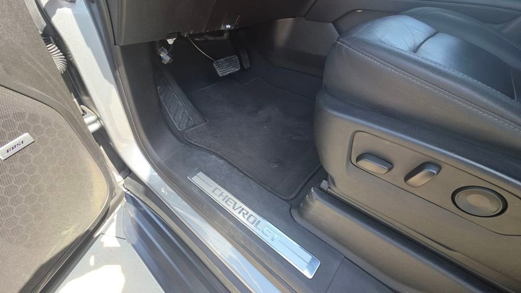 Used 2023 Chevrolet Tahoe LT w/ Luxury Package image 27