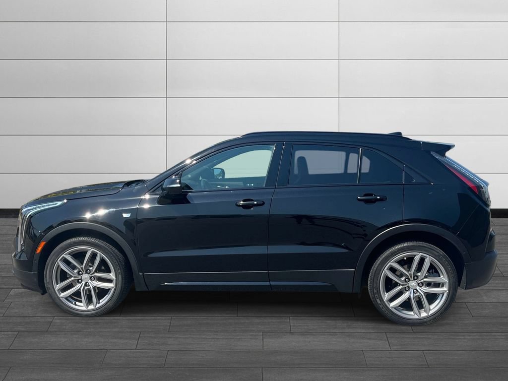 Used 2020 Cadillac XT4 Sport AWD/4WD image 2