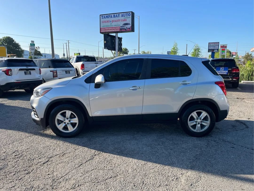 Used 2019 Chevrolet Trax LS FWD image 8