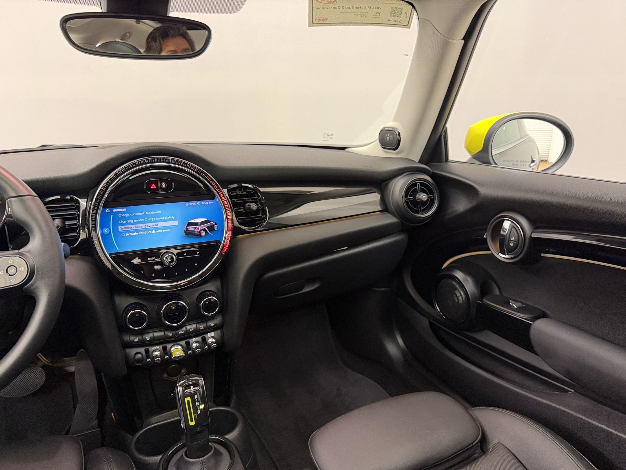 Certified 2024 MINI Cooper SE FWD image 29