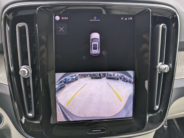 Certified 2023 Volvo XC40 B5 Ultimate AWD/4WD image 24