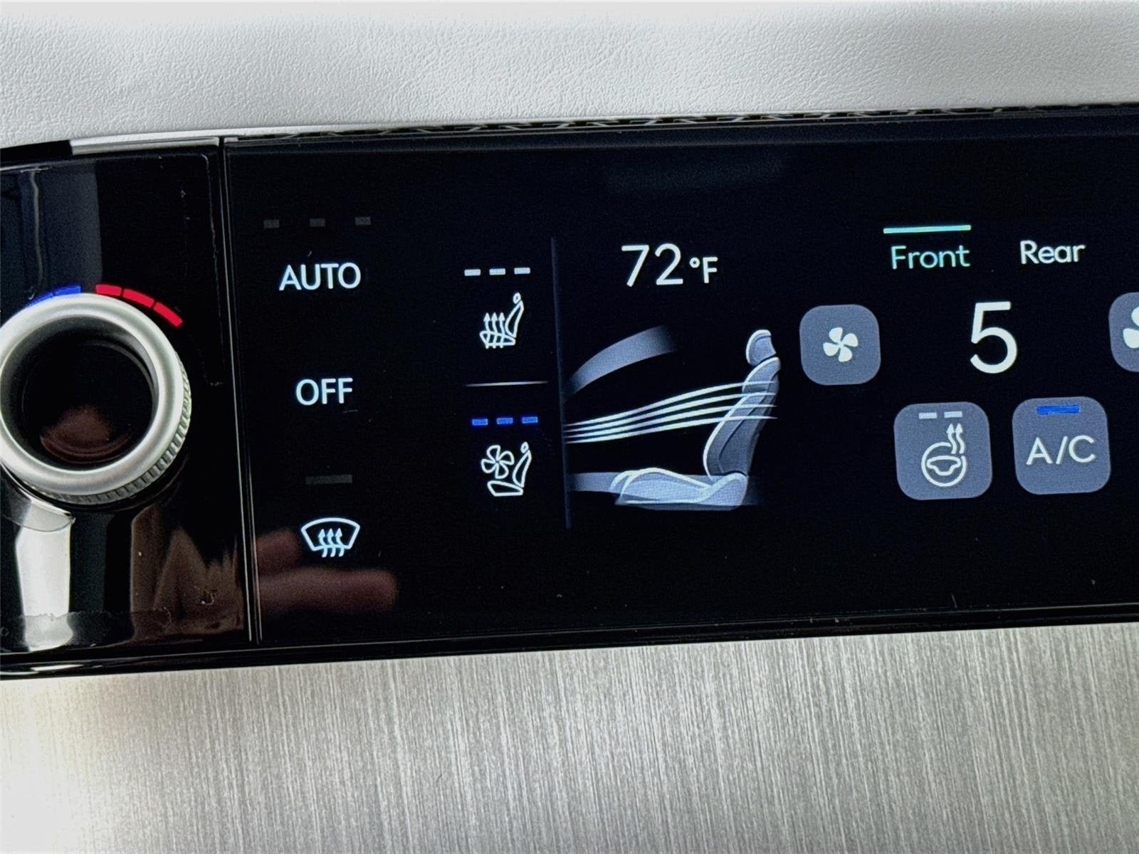 New 2027 Genesis GV70 2.5T Advanced AWD/4WD image 23