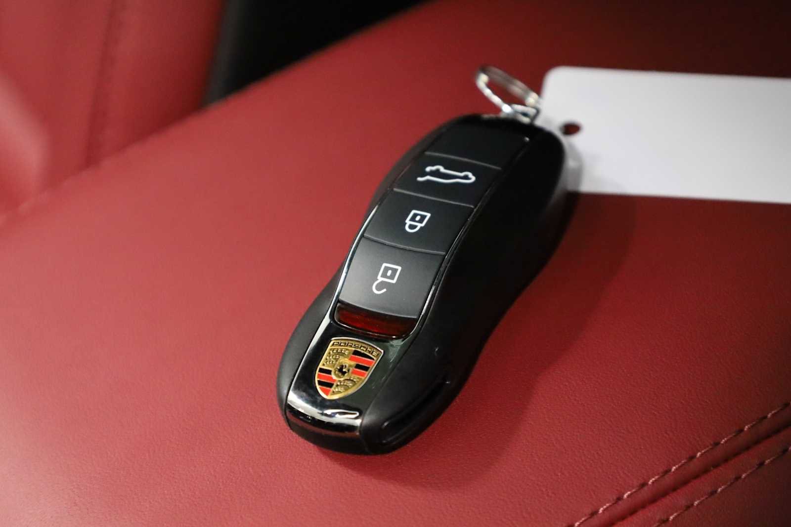 New 2026 Porsche Macan image 42