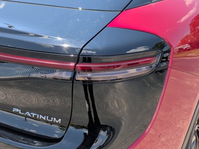 Used 2024 Toyota Crown Platinum AWD/4WD image 12