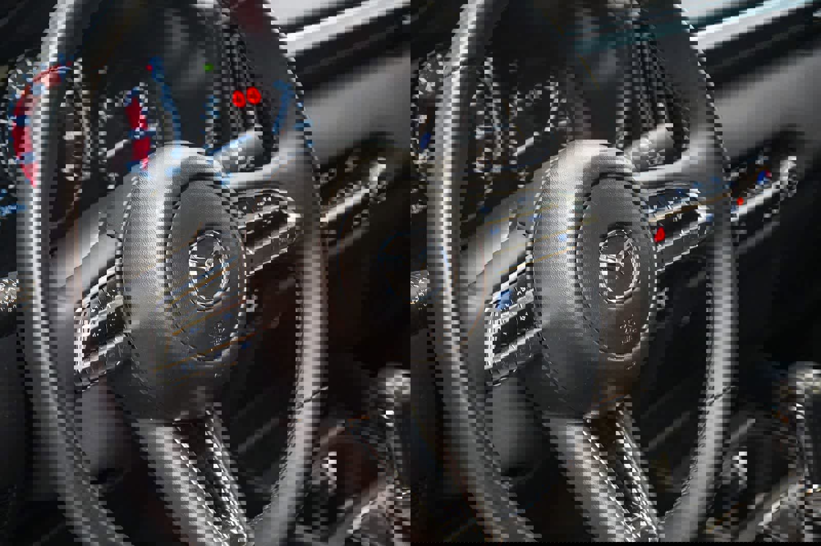 Used 2025 MAZDA CX-50 AWD 2.5 S w/ Premium Package image 21