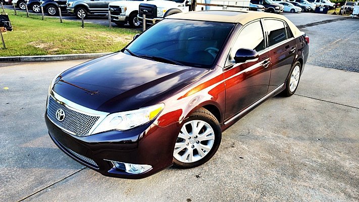 Used 2011 Toyota Avalon FWD image 3