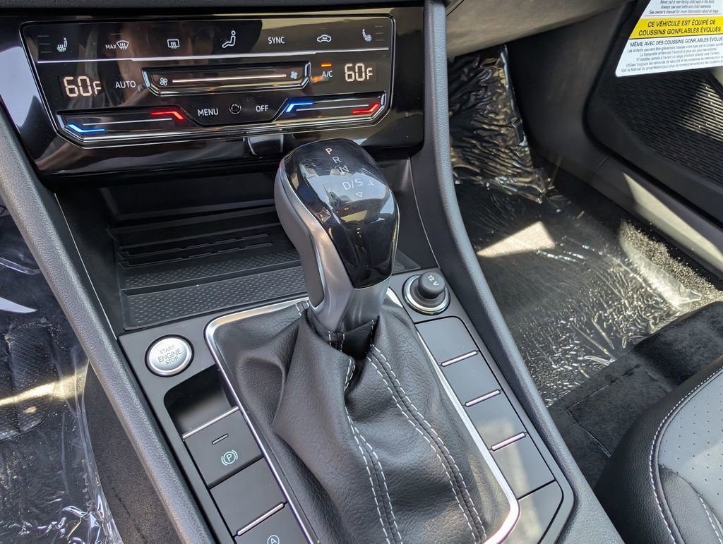 New 2025 Volkswagen Jetta SE image 12