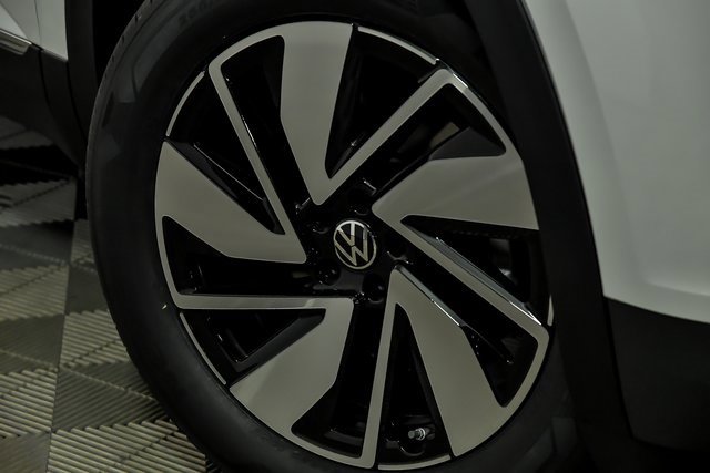 New 2026 Volkswagen Atlas SE image 3