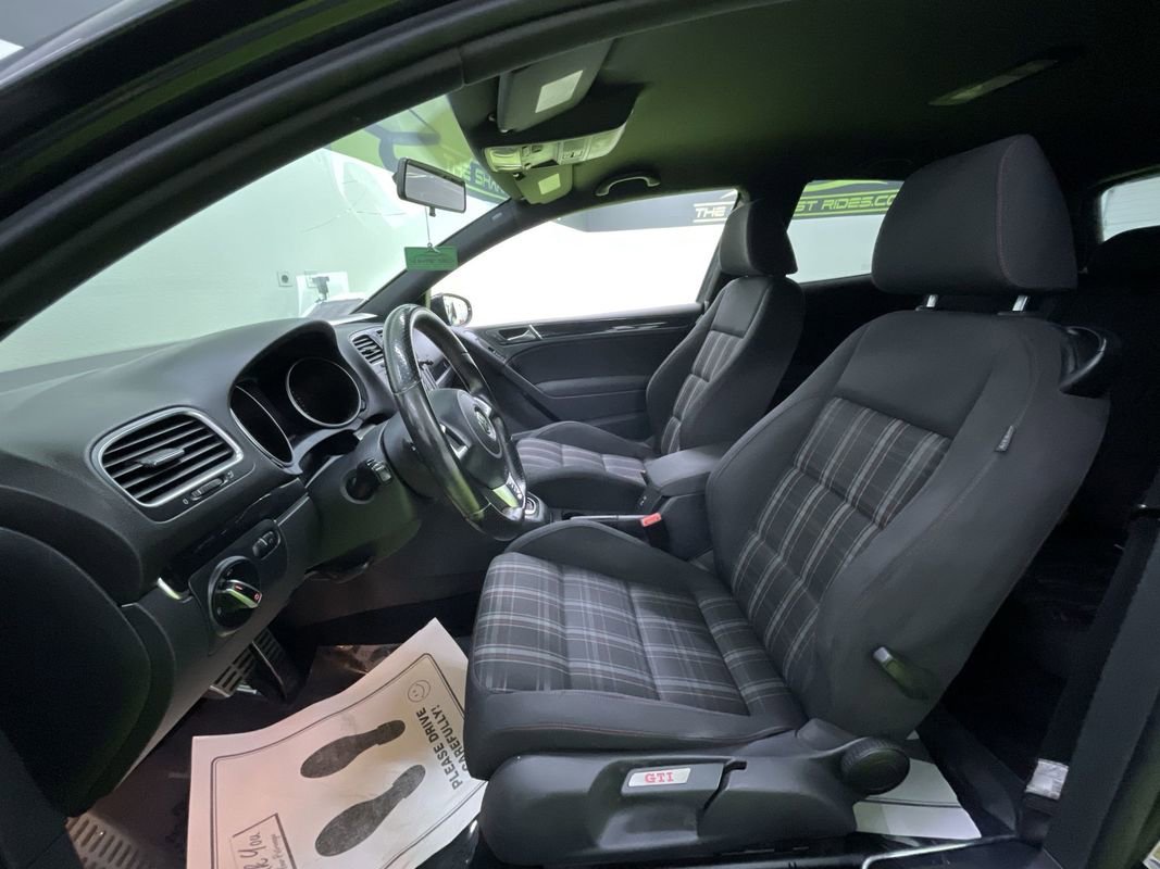 Used 2013 Volkswagen GTI 2-Door image 14