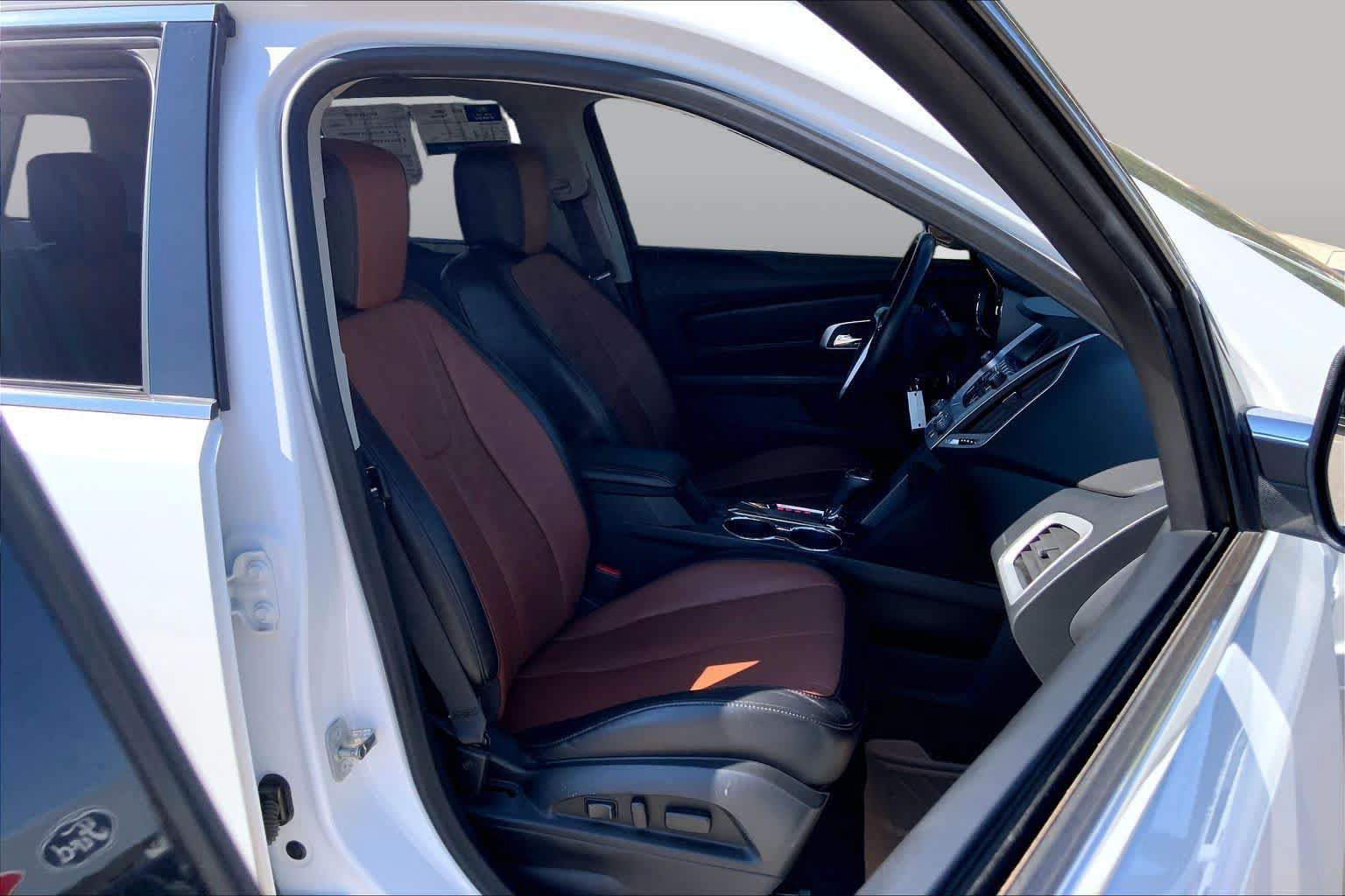 Used 2016 GMC Terrain SLT w/ Open Road Package AWD/4WD image 8