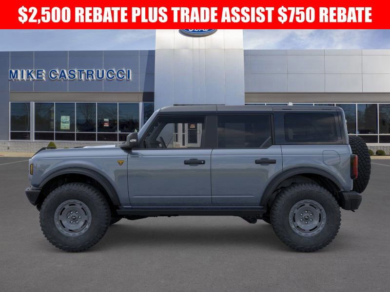 New 2025 Ford Bronco Badlands image 3