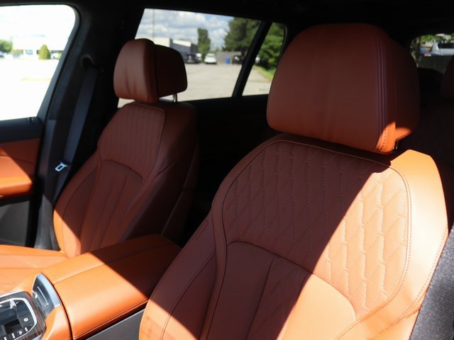 New 2026 BMW X7 M60i image 7