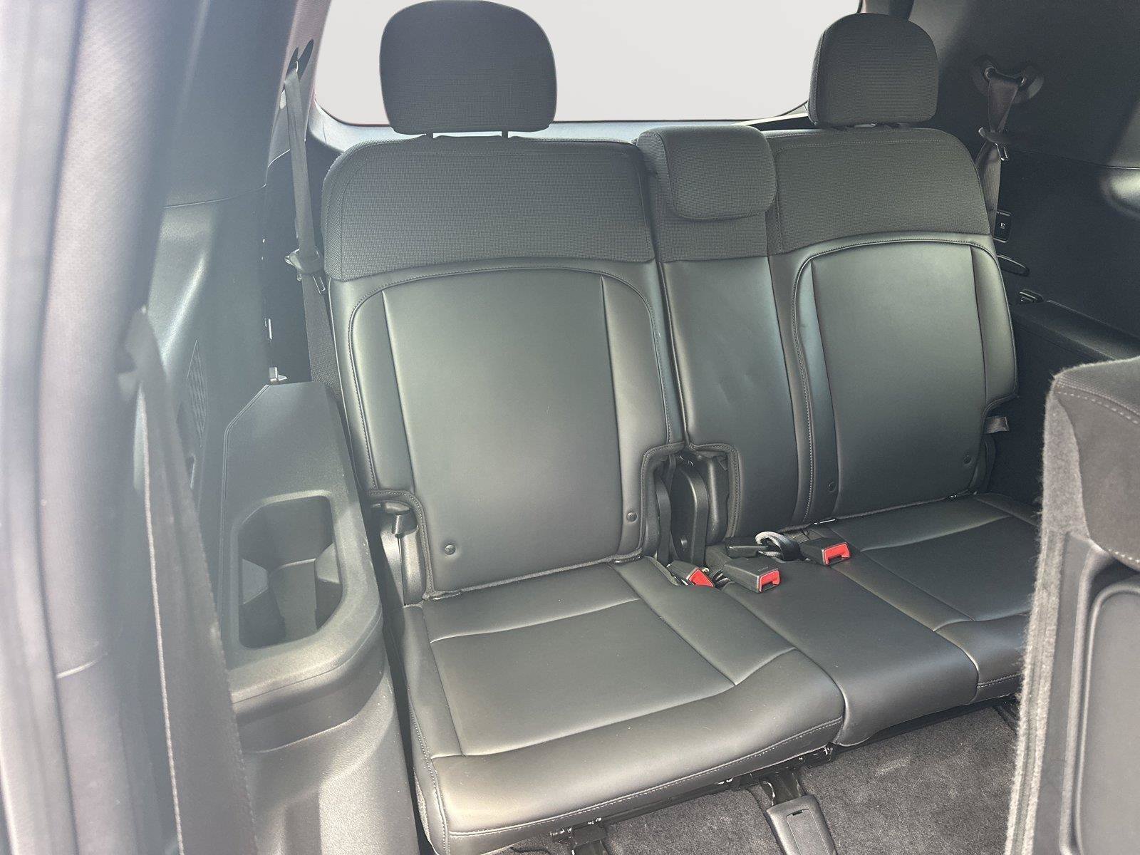 Used 2027 Kia Telluride LX FWD image 21