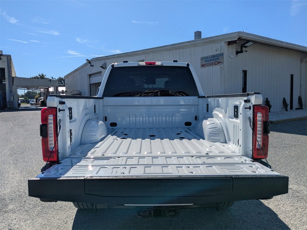 New 2026 Ford F350 Lariat image 12