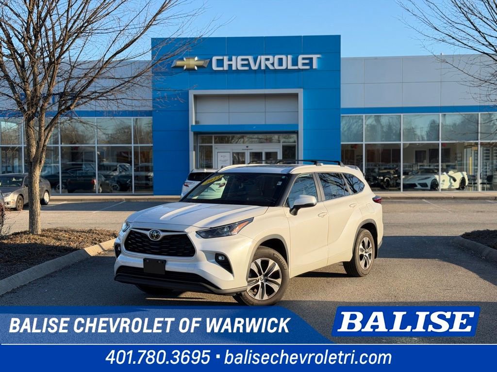 Used 2023 Toyota Highlander XLE