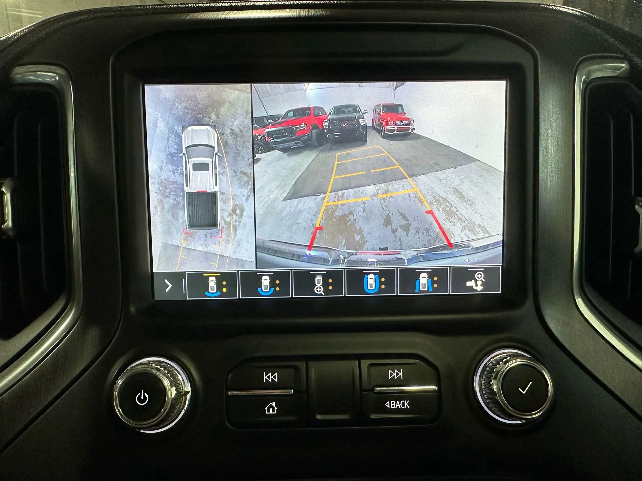 Used 2019 GMC Sierra 1500 AT4 w/ AT4 Premium Package image 22