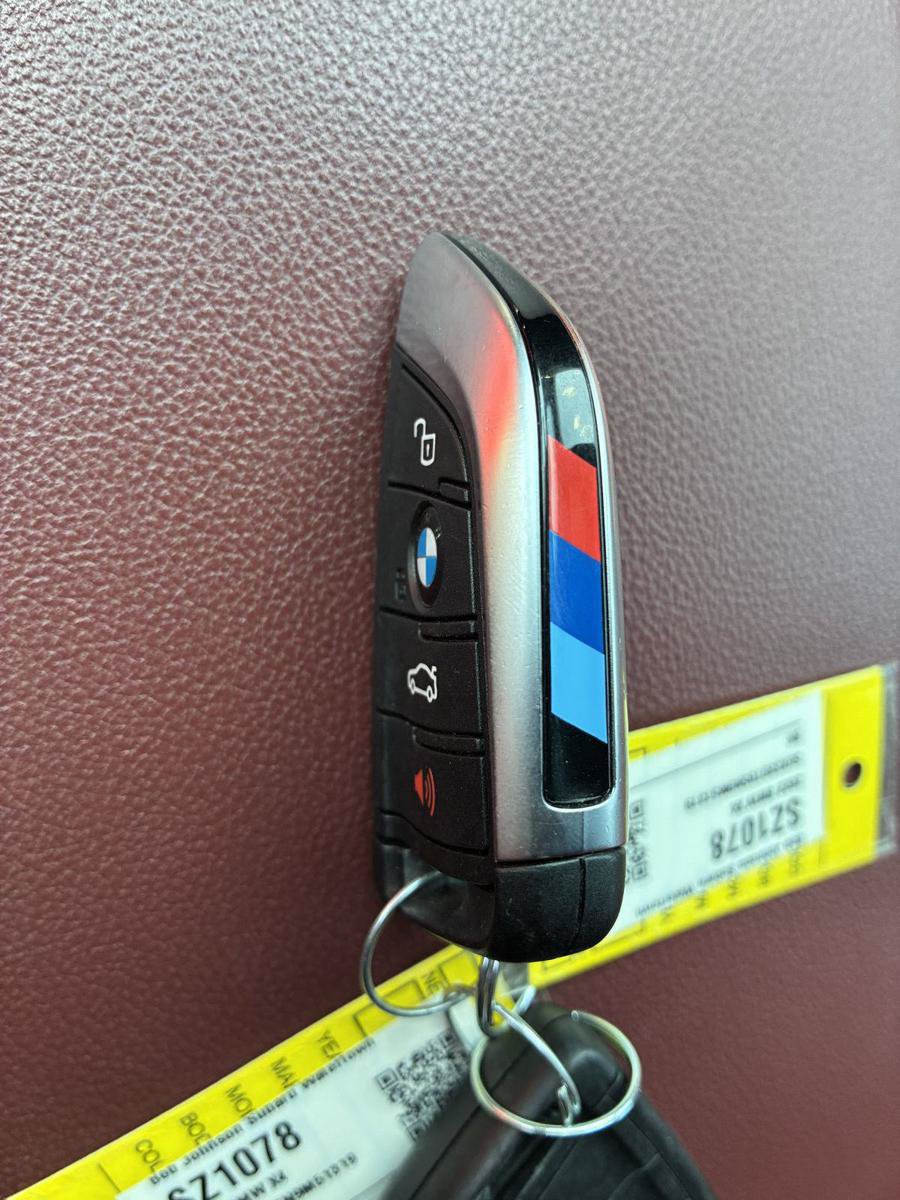 Used 2022 BMW X4 xDrive30i AWD/4WD image 33