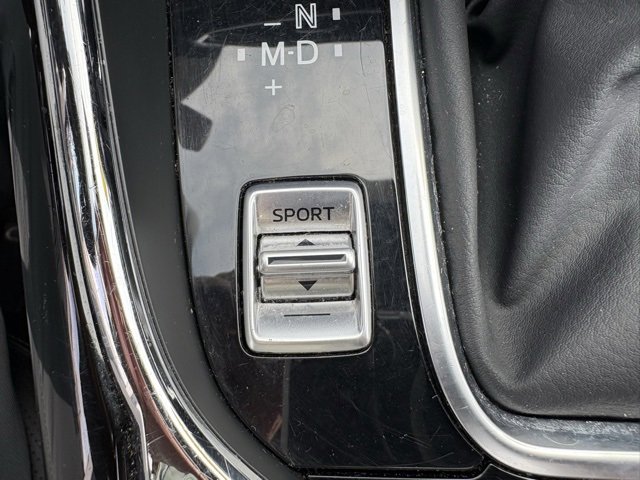 Used 2023 MAZDA CX-9 Touring image 17