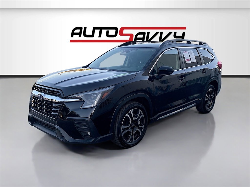 Used 2024 Subaru Ascent Limited image 3