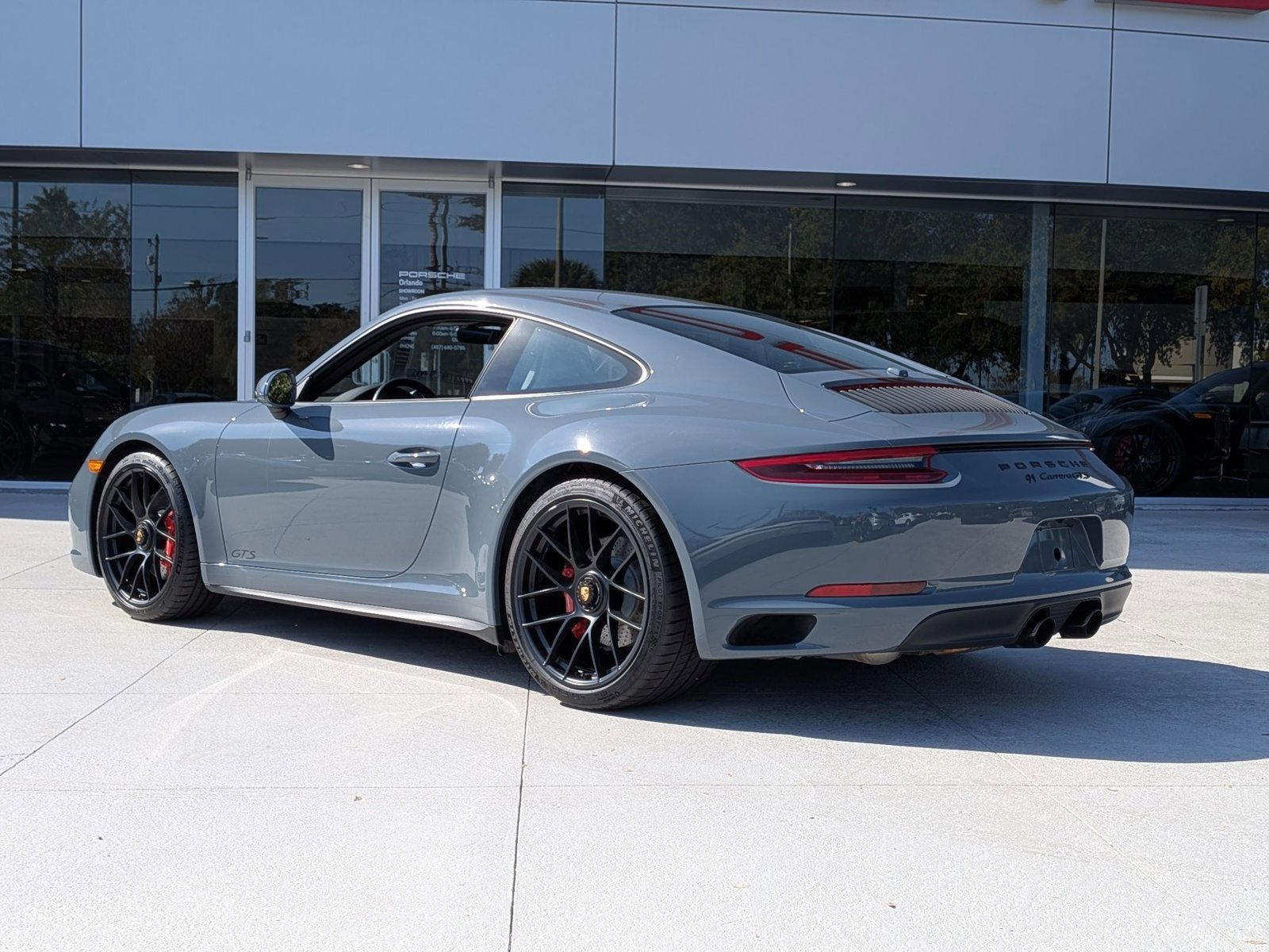 Certified 2017 Porsche 911 Carrera GTS image 3