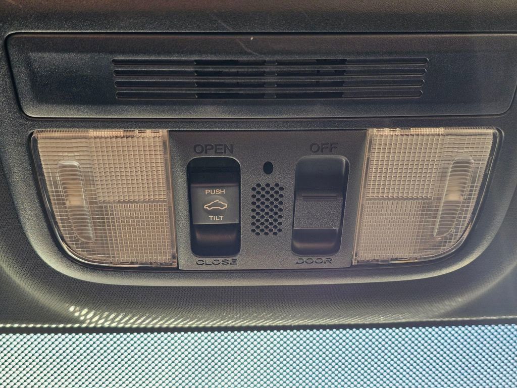 Used 2016 Honda Civic LX-P image 31