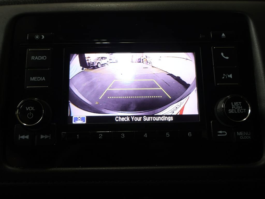 Used 2021 Honda HR-V LX image 22