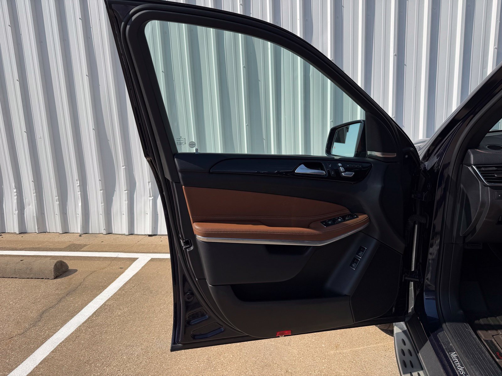 Used 2019 Mercedes-Benz GLS 550 4MATIC image 21