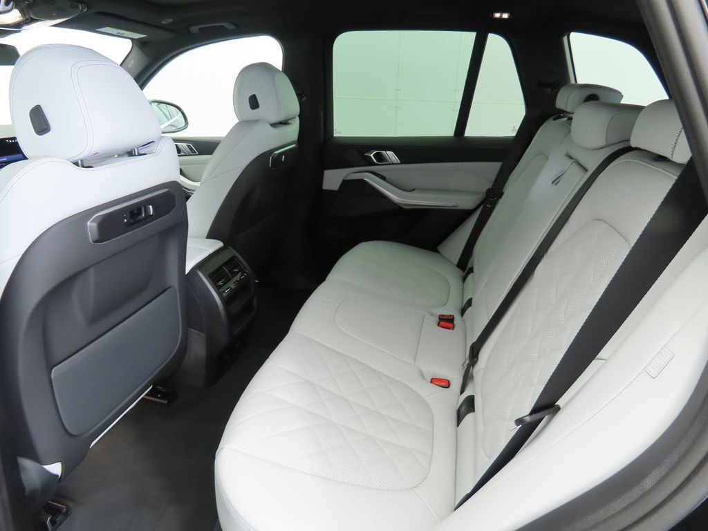 New 2026 BMW X5 sDrive40i w/ Premium Package image 22