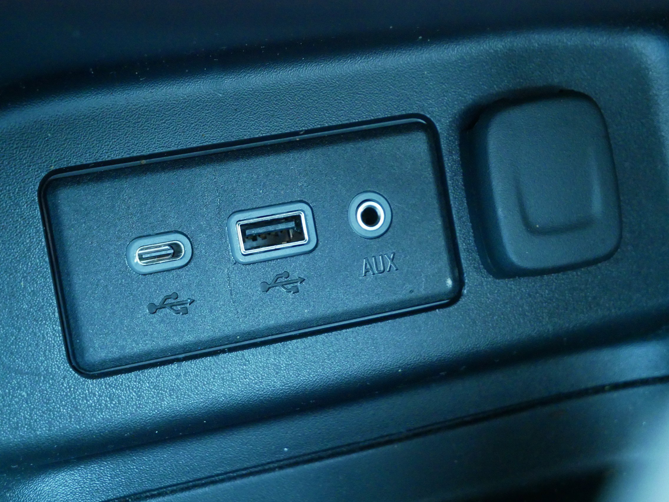 Used 2022 Chevrolet Equinox LT image 27